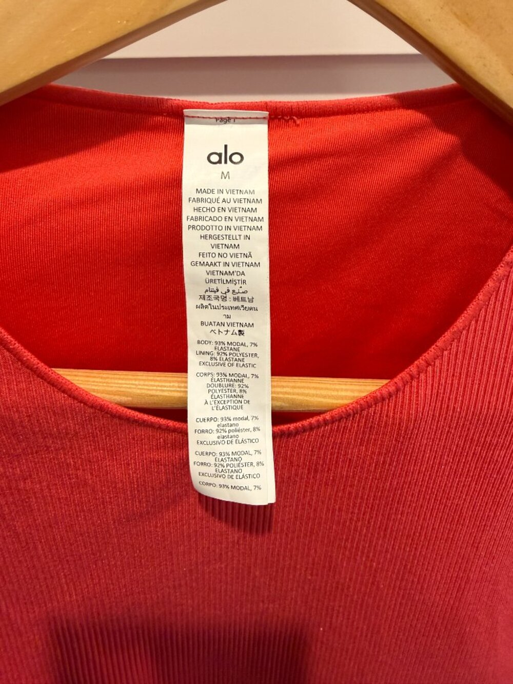 Alo Ribbed En Pointe Tank - Picture 6 of 8